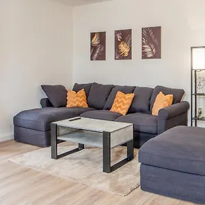 Grosse 3-zimmer - Zentral-coburg - Kostenloser Parkplatz Apartment
